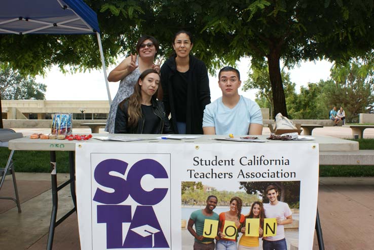 Students at Club Rush event