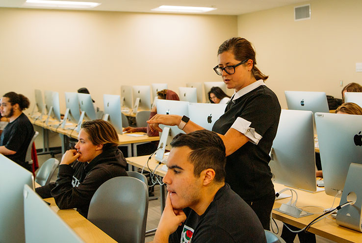 Students and professors in computer lab