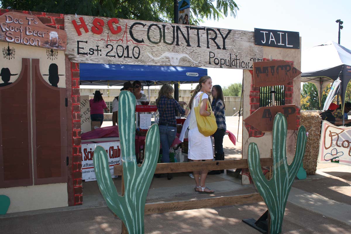 People enjoying Club Rush