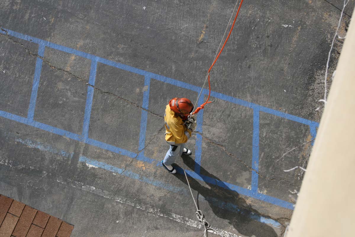 Cadets rappelling