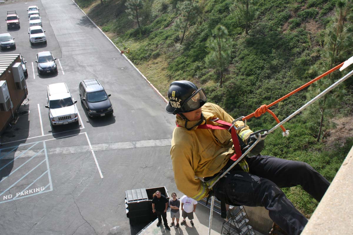 Cadets rappelling