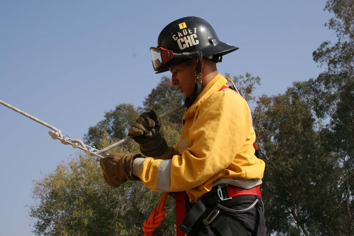Cadets rappelling