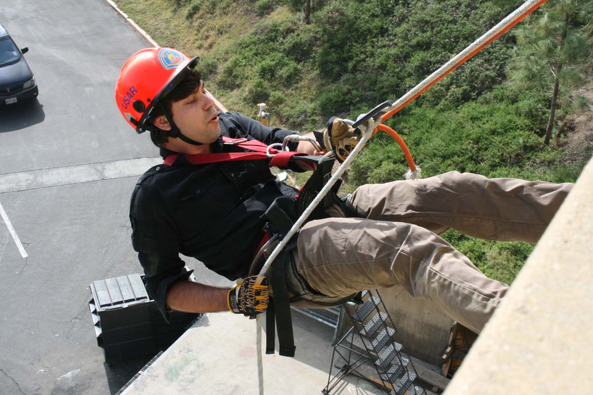 Cadets rappelling