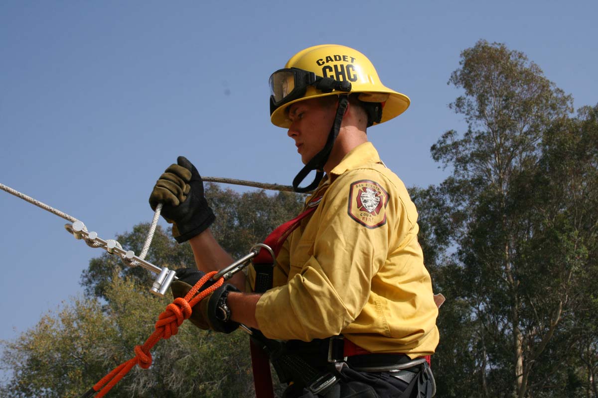 Cadets rappelling