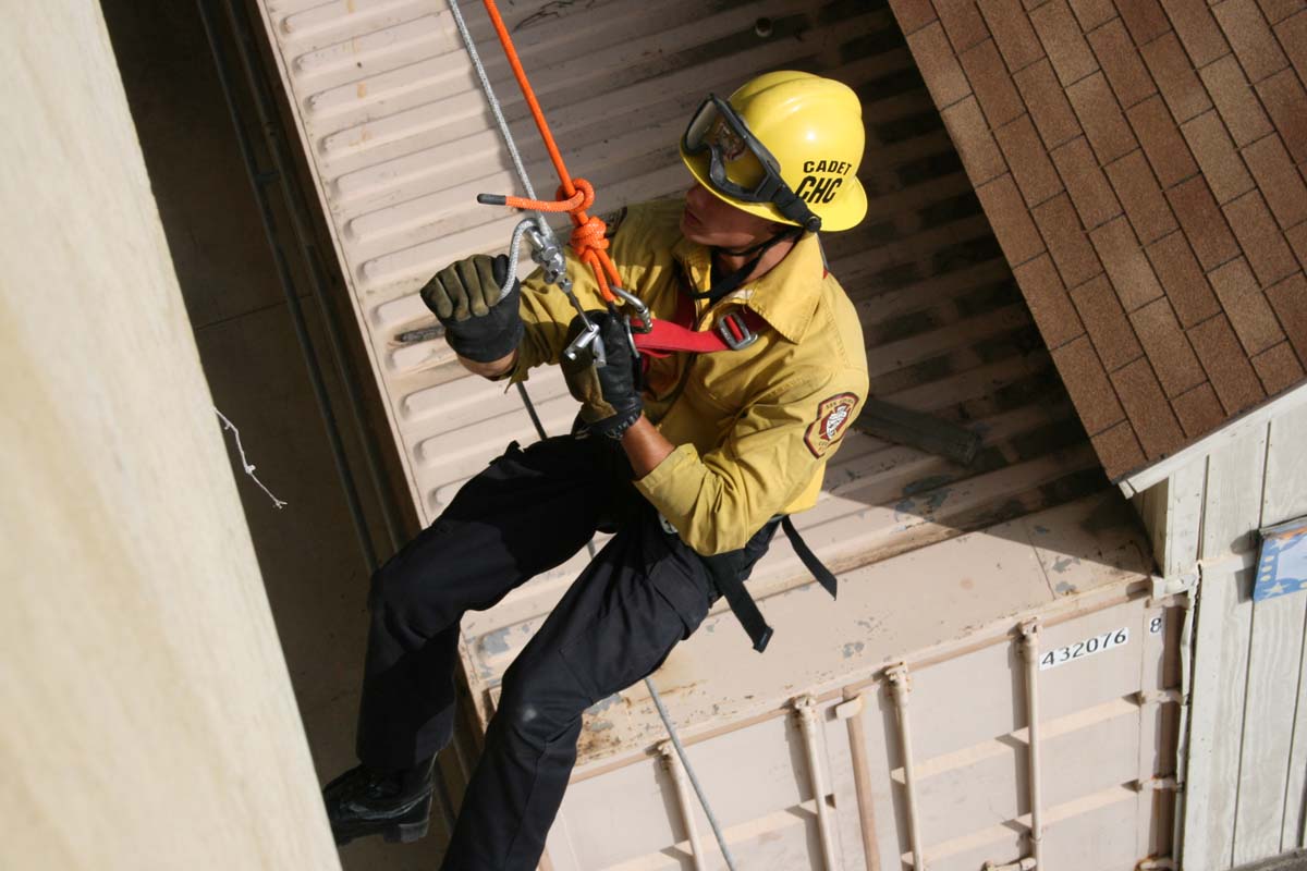 Cadets rappelling