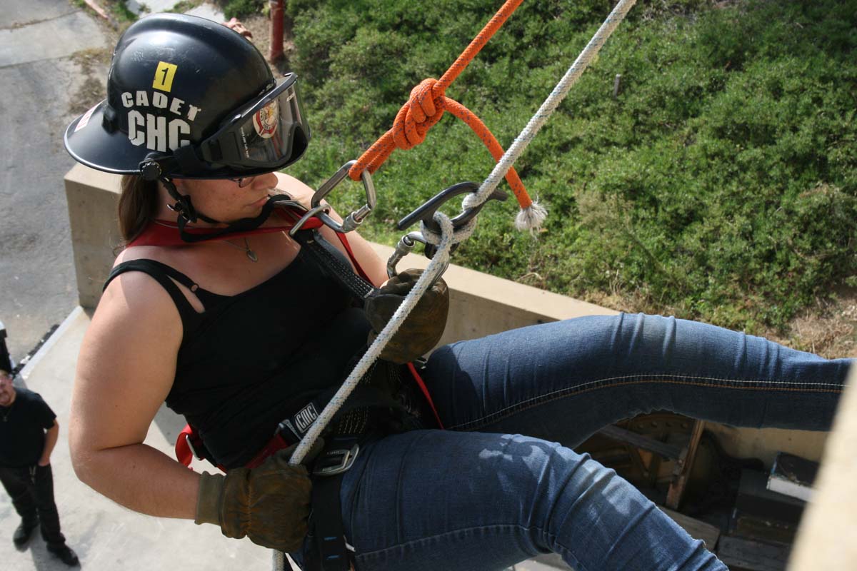 Cadets rappelling