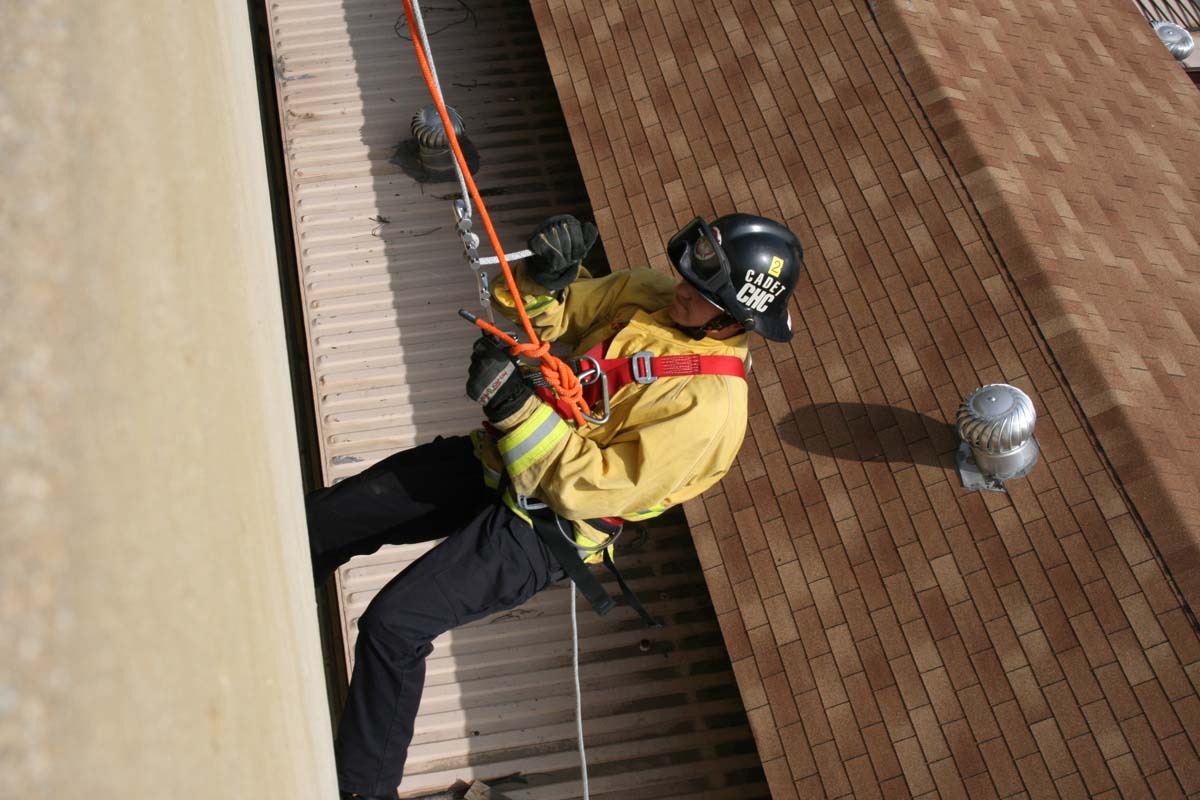 Cadets rappelling