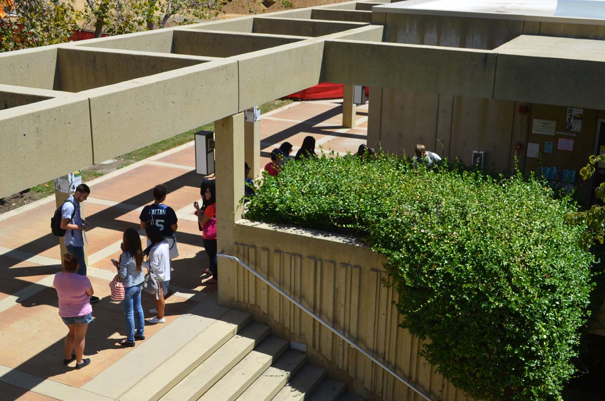 People enjoying the first days of fall semester
