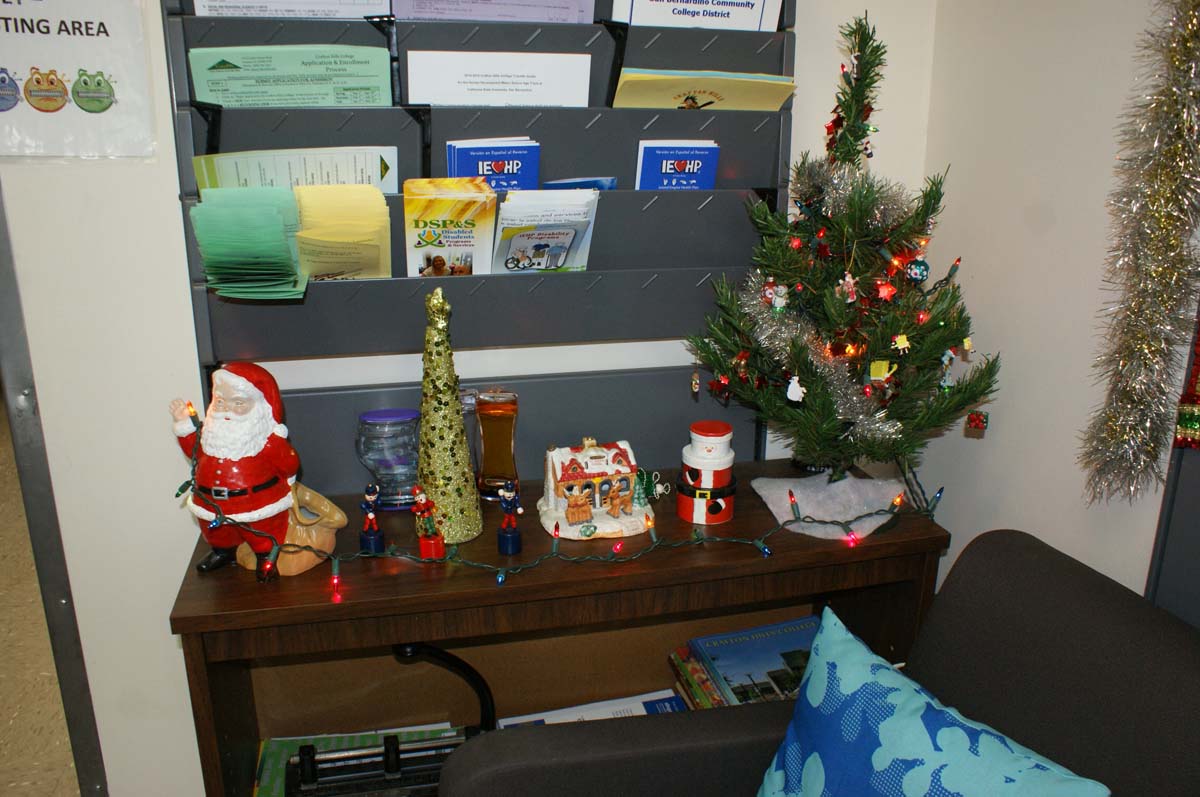 Transfer Center decor