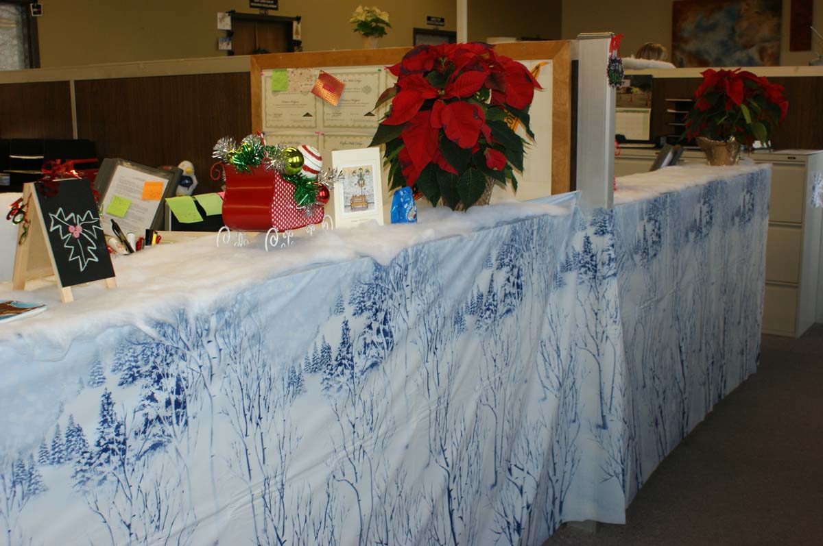 Transfer Center decor