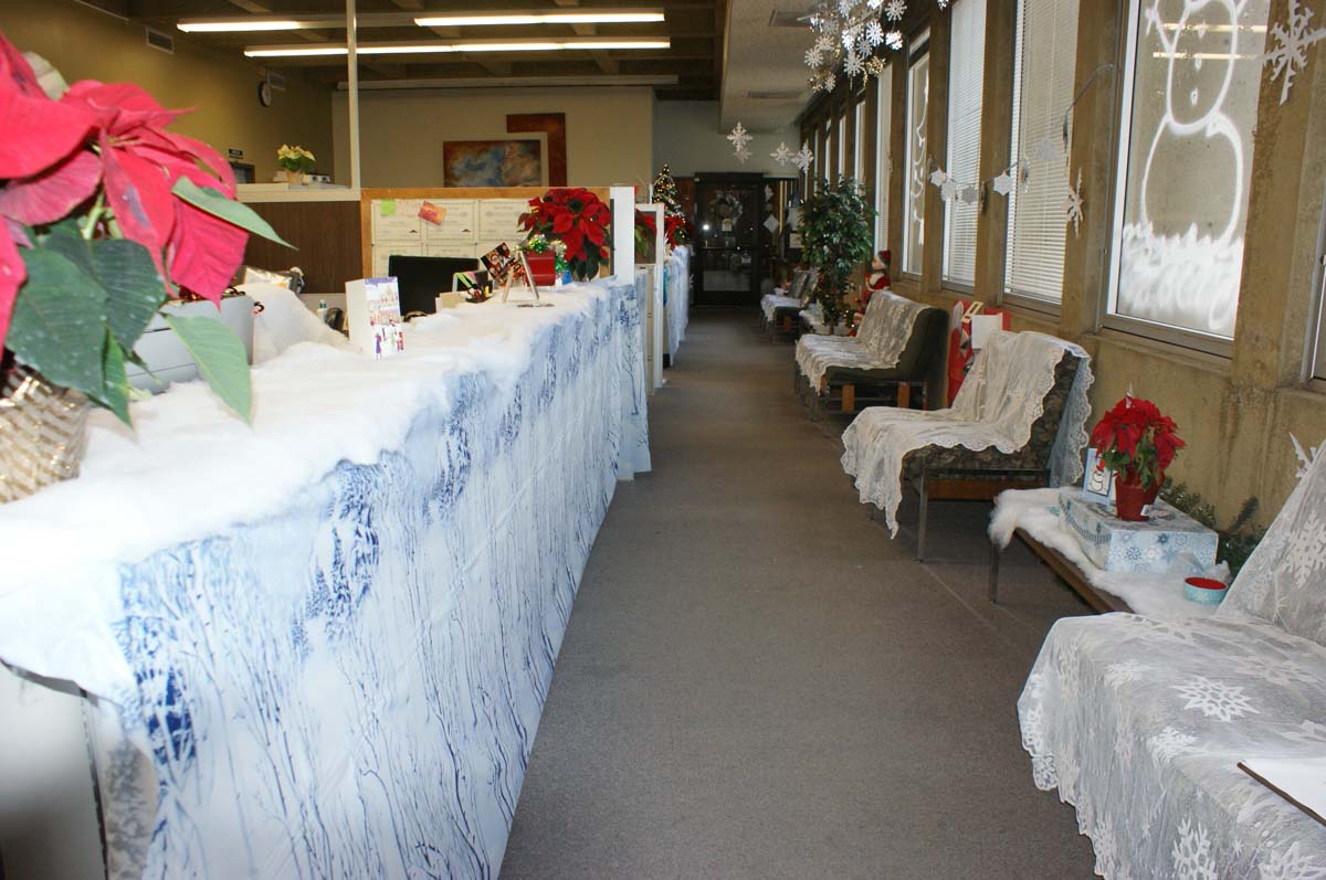Transfer Center decor