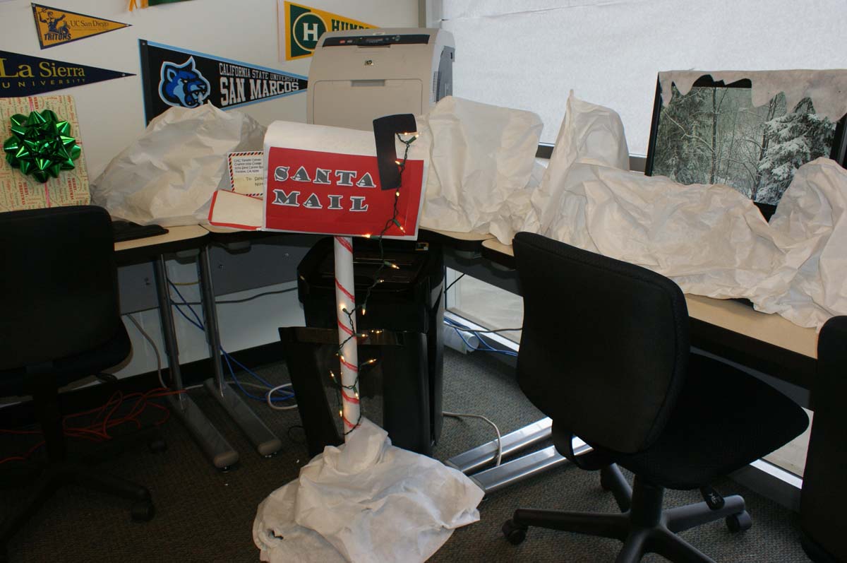 Transfer Center decor