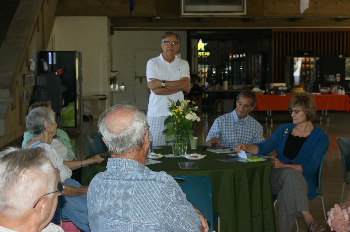 People enjoying the Retiree Brunch