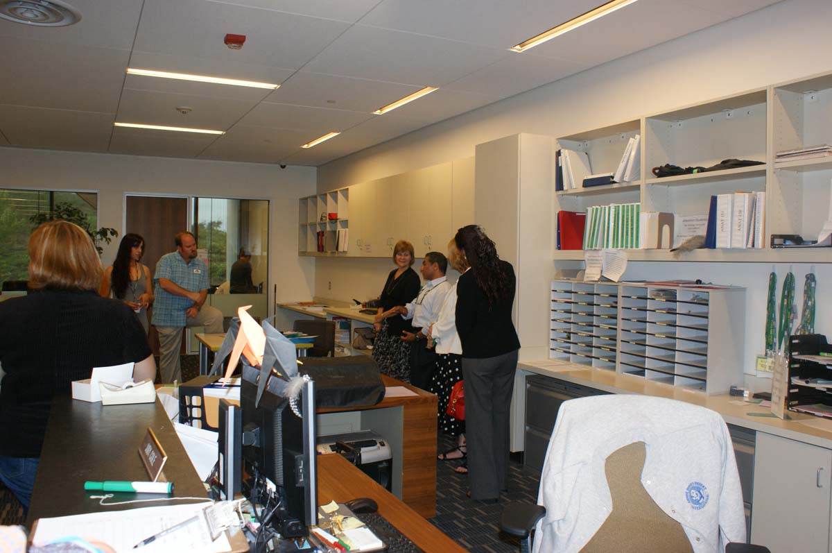 San Manuel representatives meeting student workers