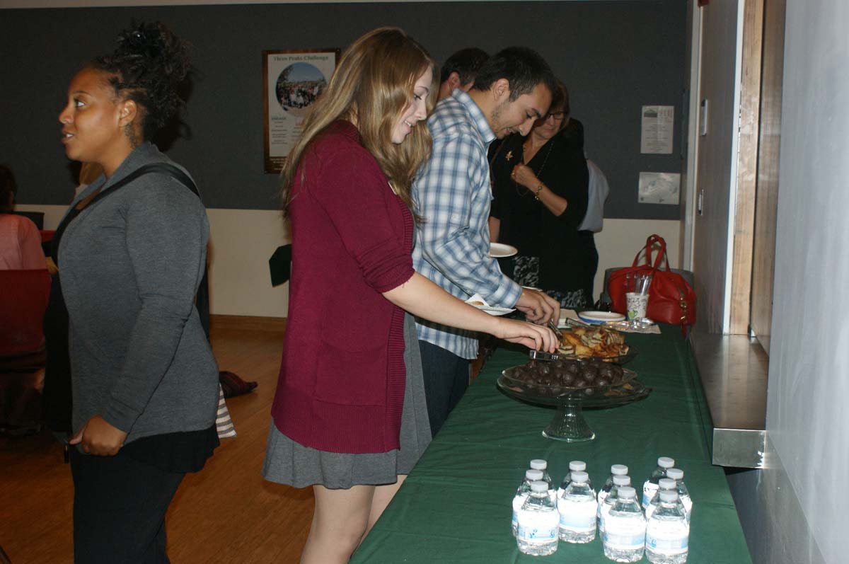 San Manuel representatives meeting student workers
