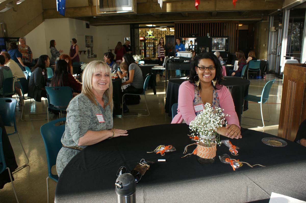 People at the Scholars Donor Reception