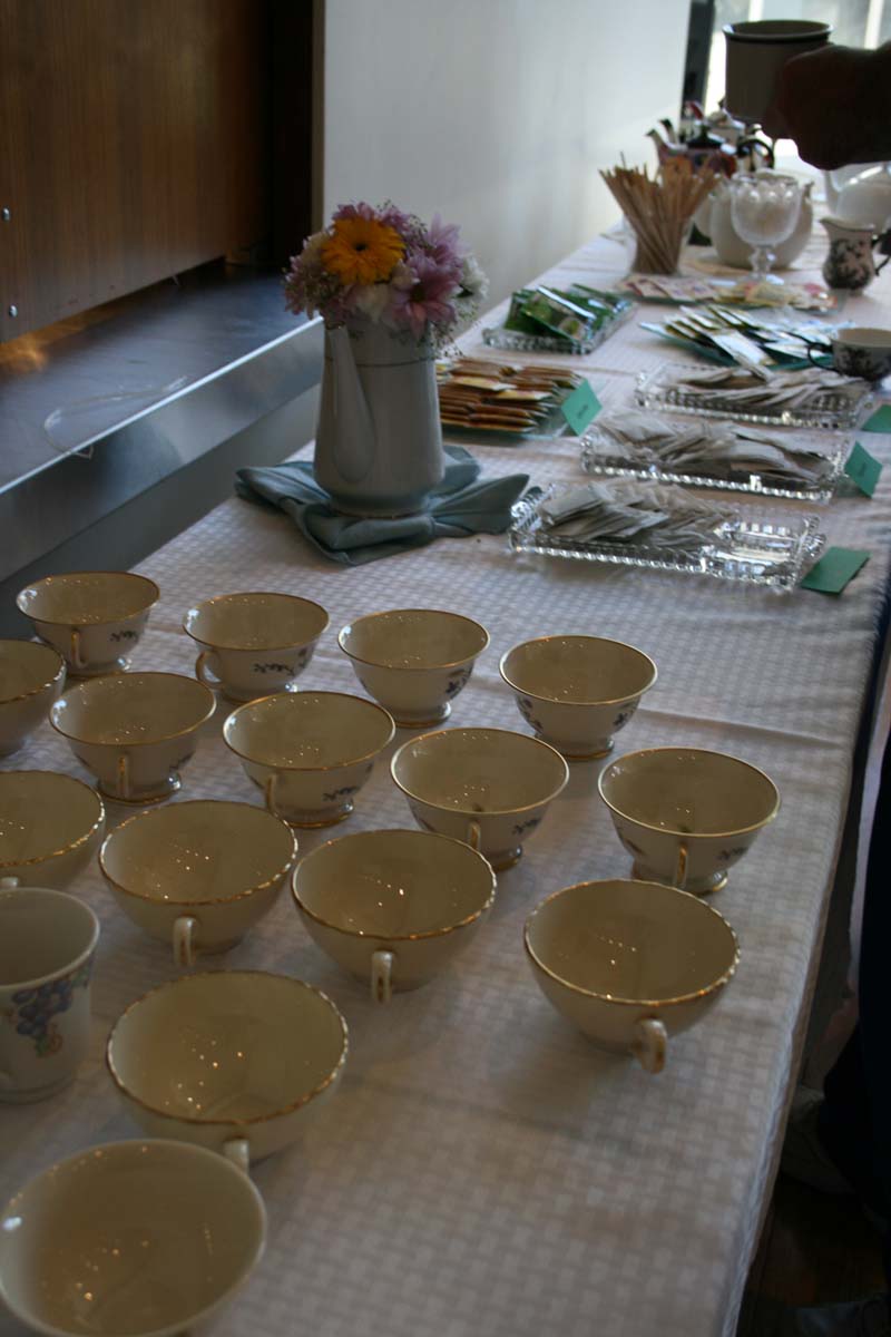 People enjoying Tea with the Deans