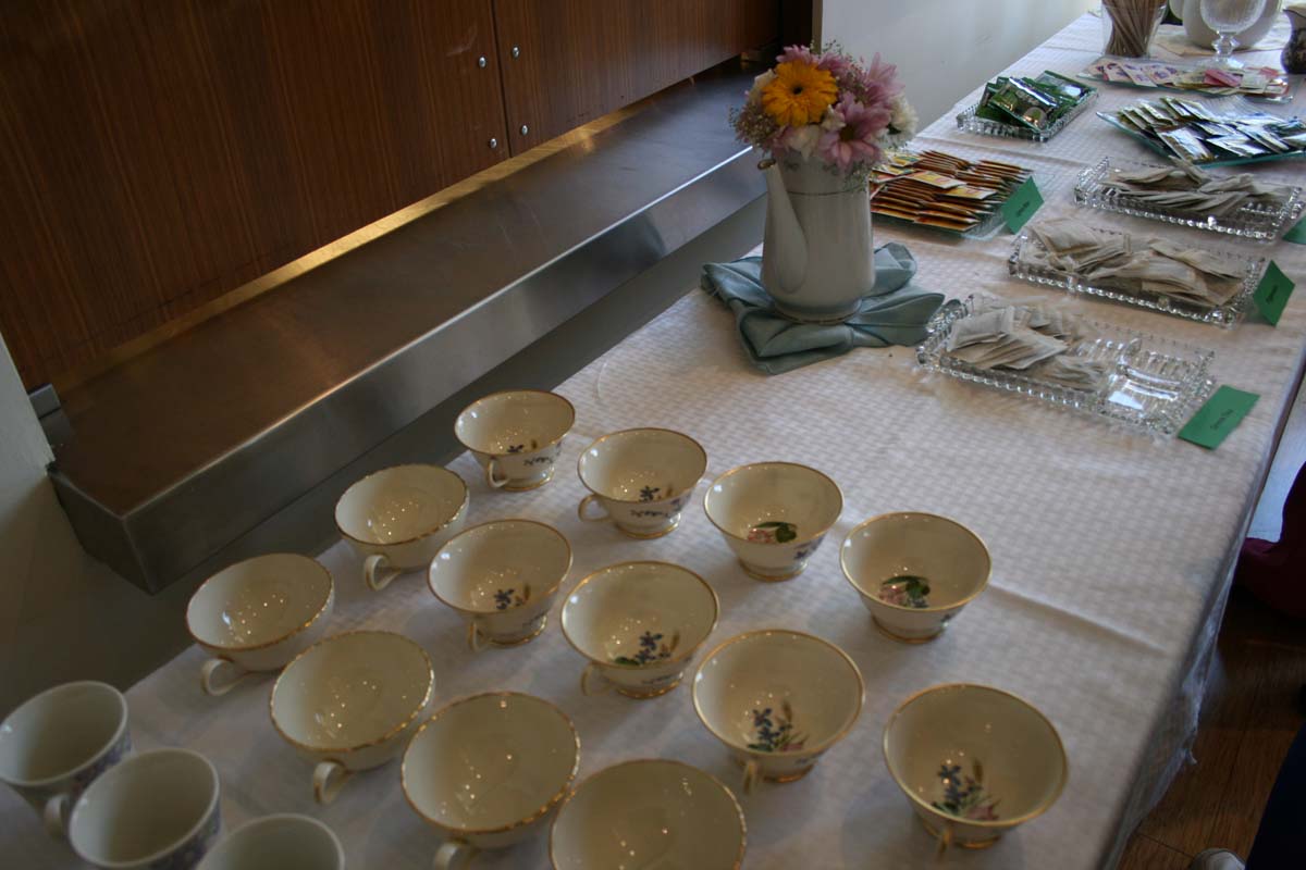 People enjoying Tea with the Deans