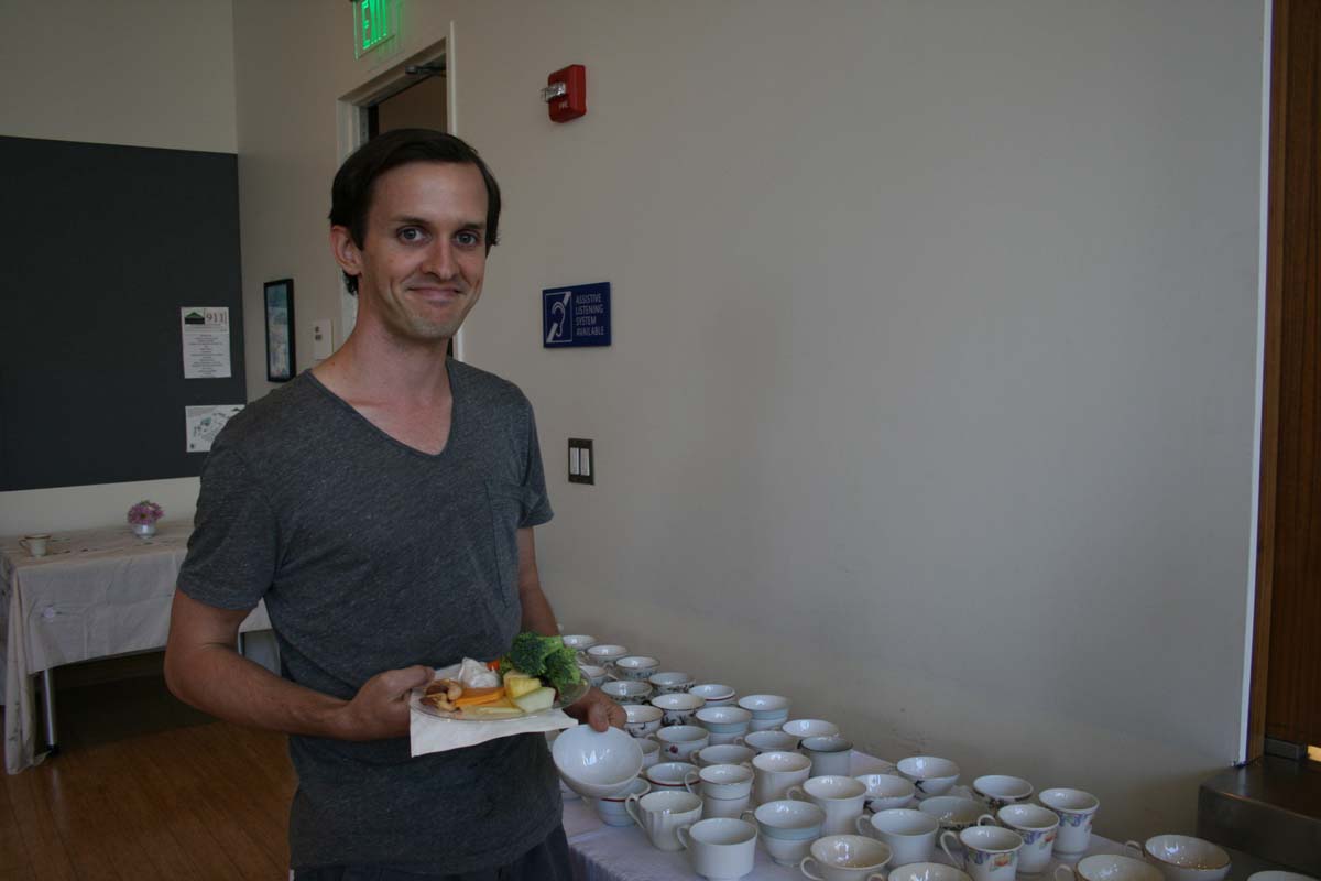 People enjoying Tea with the Deans