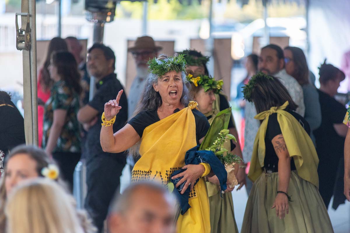 Women in island costume