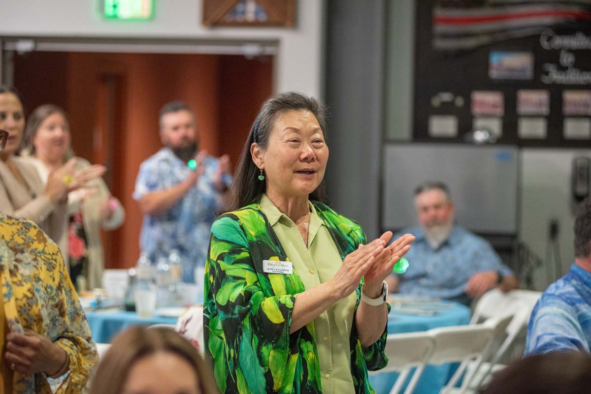 June Yamamoto clapping
