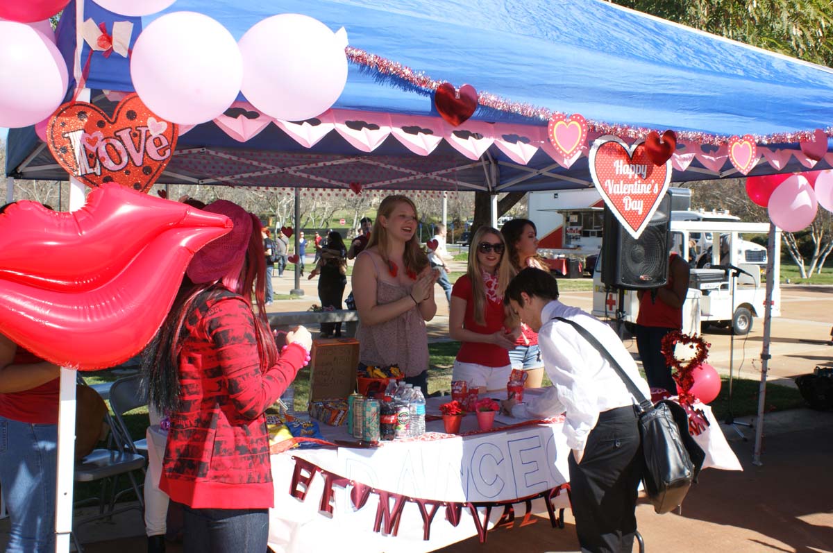 People enjoying Club Rush