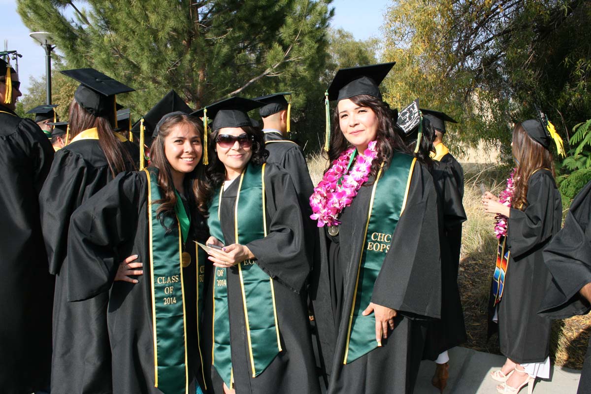 People enjoying Commencement