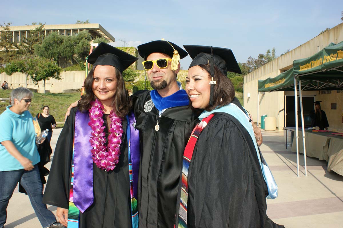 People enjoying Commencement