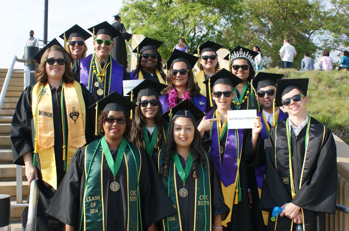 People enjoying Commencement