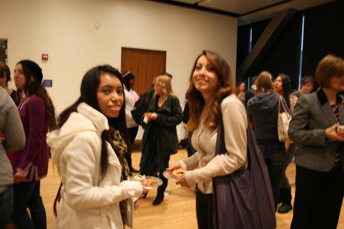 People at Tea with the Deans event