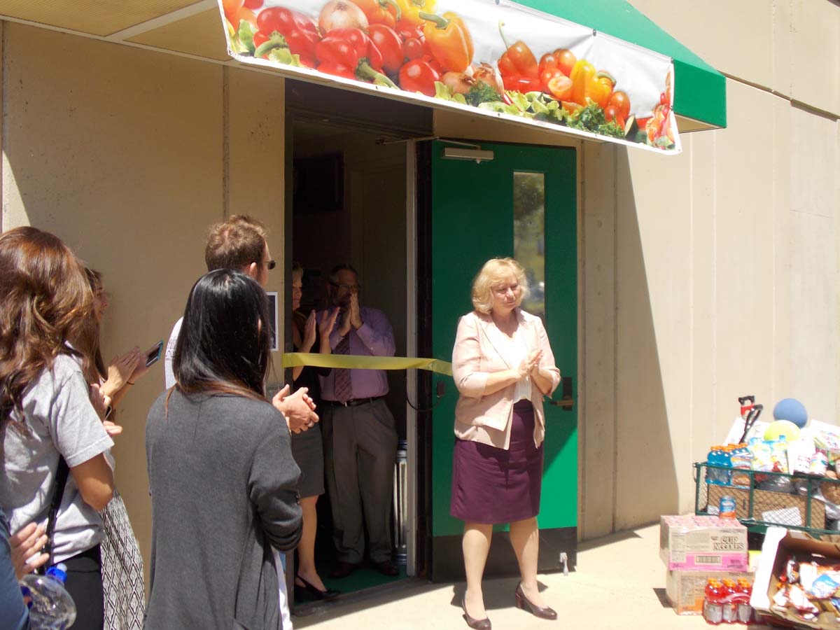 COACH Cupboard opening