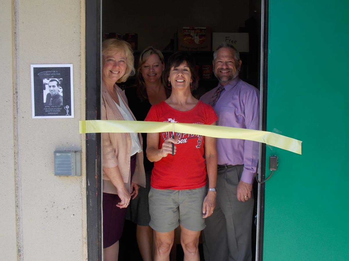COACH Cupboard opening