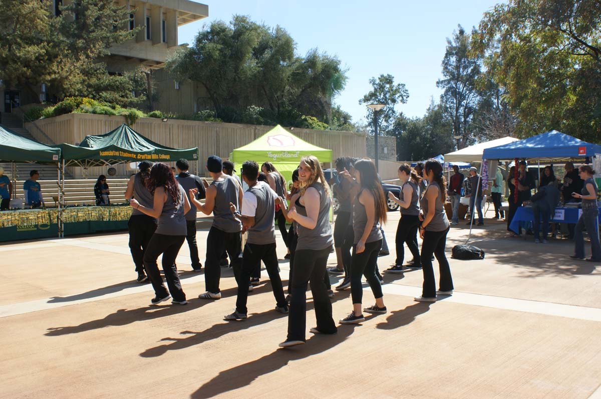 People enjoying Club Rushle