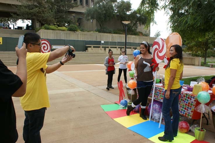 Students at Club Rush event