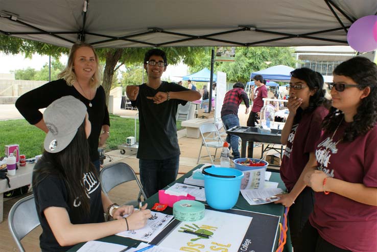 Students at Club Rush event