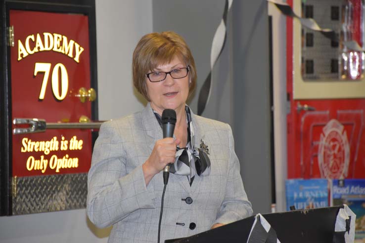 Enjoying the retirement dinner