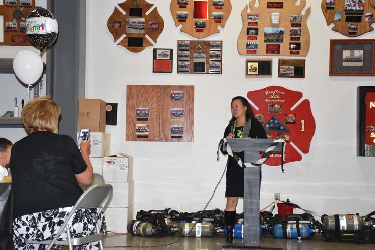 Enjoying the retirement dinner