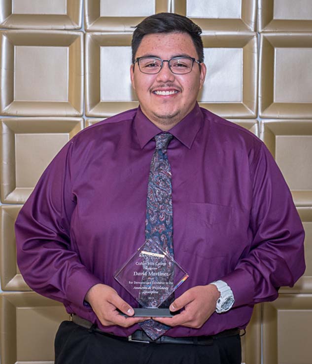 People enjoying the Student Recognition Dinner