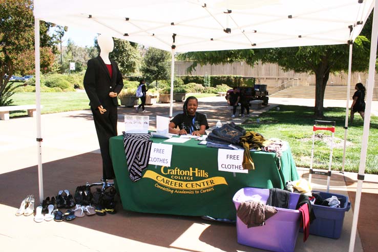 Students enjoying Club Rush.