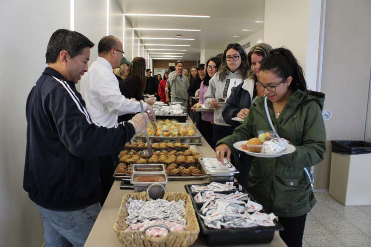 Students enjoying the Grad Breakfast