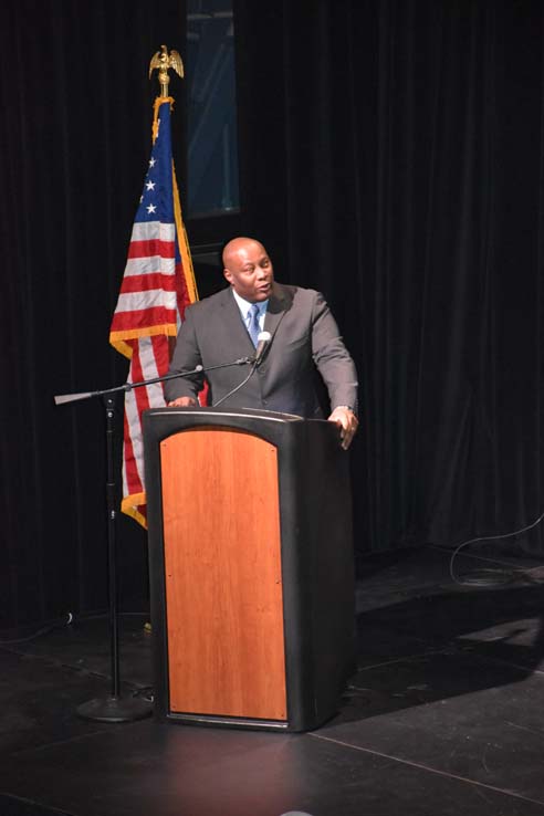 People celebrating the Respiratory Care Graduation.