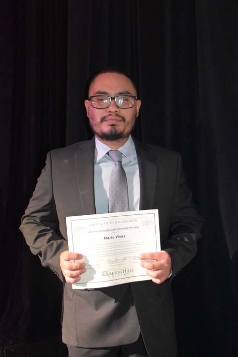 People celebrating the Respiratory Care Graduation.