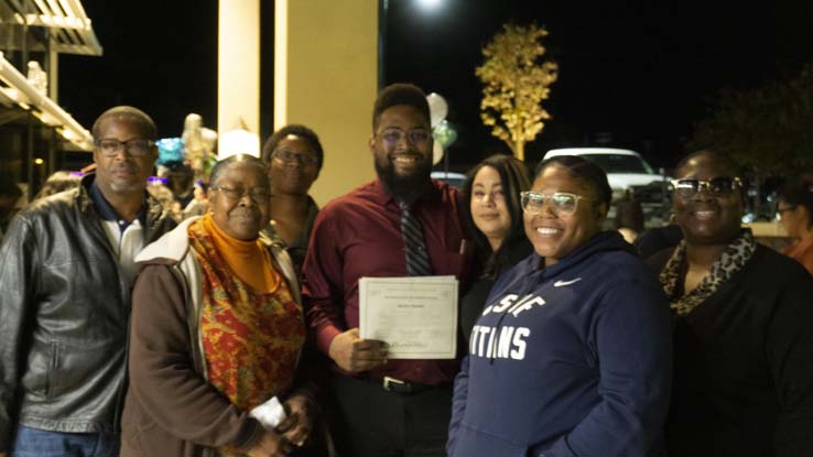 People celebrating the Respiratory Care Graduation.