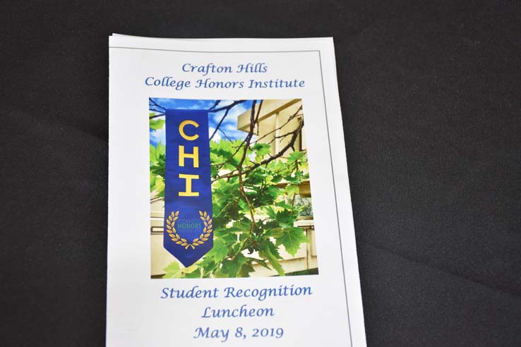 People enjoying the Honors Luncheon