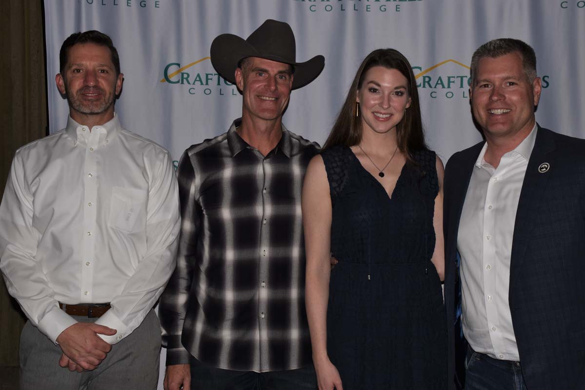People enjoying President's Circle Gathering