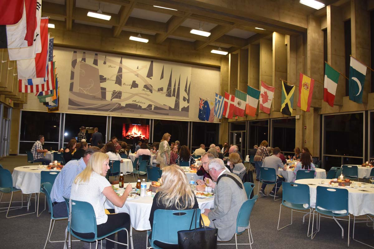 People enjoying President's Circle Gathering