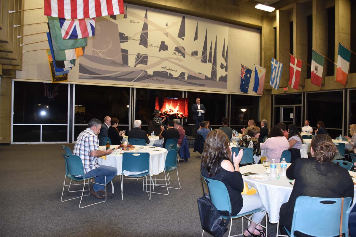 People enjoying President's Circle Gathering