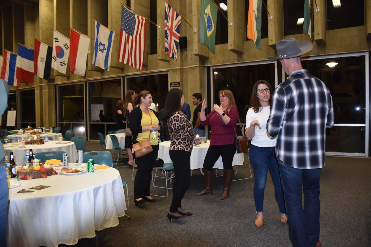 People enjoying President's Circle Gathering