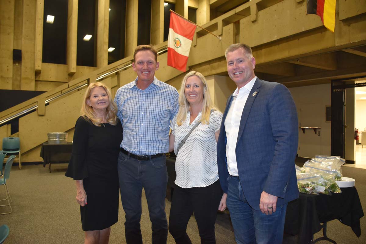 People enjoying President's Circle Gathering