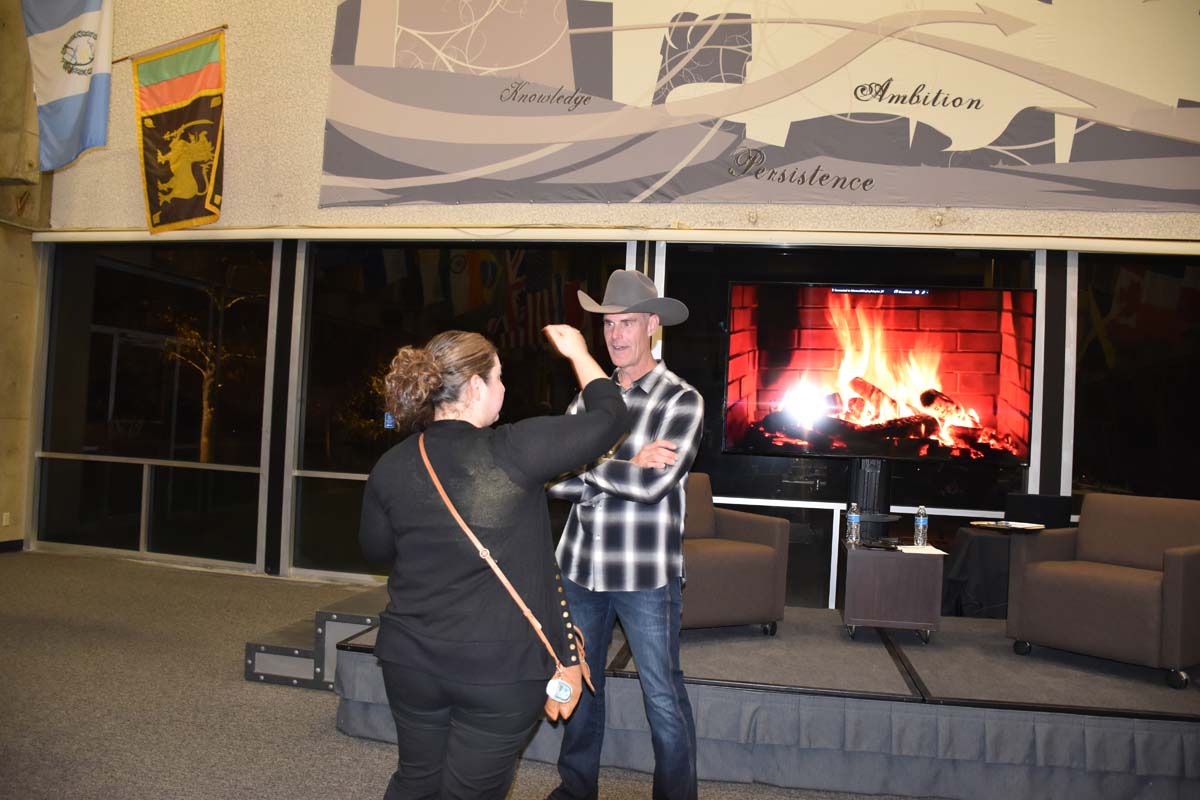 People enjoying President's Circle Gathering